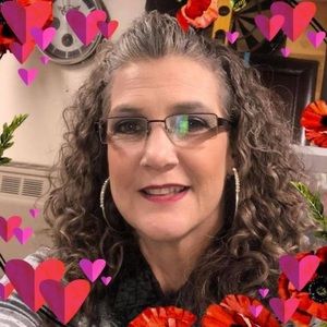 Meet your Posher, Angela